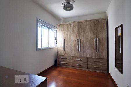 Apartamento à venda com 135m², 3 quartos e 2 vagasSuíte 2