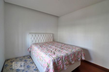 Apartamento à venda com 135m², 3 quartos e 2 vagasSuíte 1