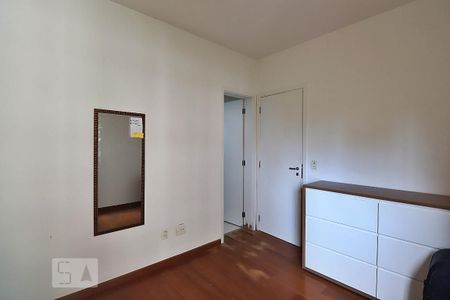Apartamento à venda com 135m², 3 quartos e 2 vagasSuíte 2