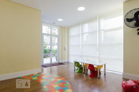 Apartamento à venda com 135m², 3 quartos e 2 vagas Apartamento à venda com 135m², 3 quartos e 2 vagasÁrea comum