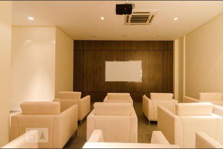 Apartamento à venda com 135m², 3 quartos e 2 vagas Apartamento à venda com 135m², 3 quartos e 2 vagasÁrea comum