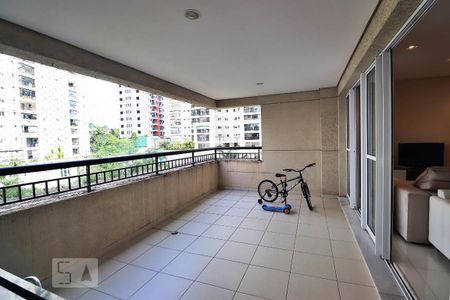Varanda da Sala de apartamento à venda com 3 quartos, 135m² em Vila Gilda, Santo André