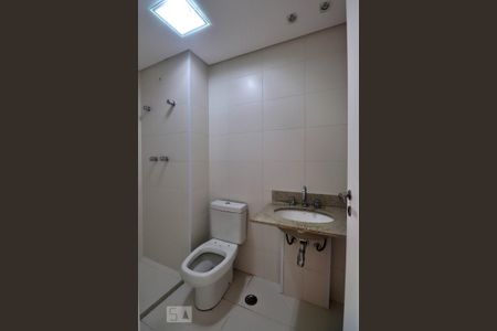 Apartamento à venda com 135m², 3 quartos e 2 vagasBanheiro da Suíte 2