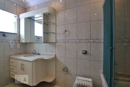 Casa para alugar com 191m², 3 quartos e 5 vagasBanheiro da Suíte