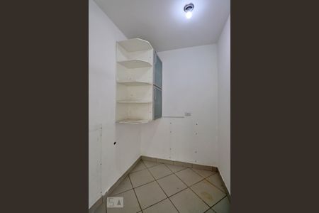 Casa para alugar com 191m², 3 quartos e 5 vagasQuarto de Serviço