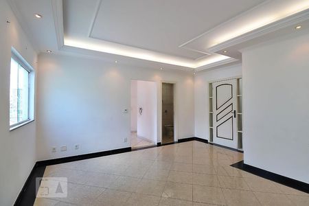 Sala de casa para alugar com 3 quartos, 191m² em Jardim, Santo André