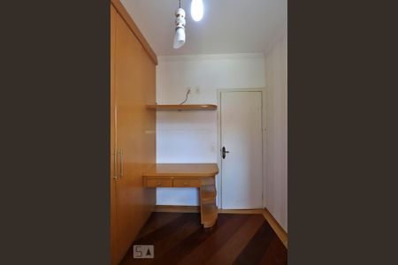 Casa para alugar com 191m², 3 quartos e 5 vagasQuarto 2