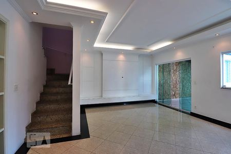 Sala de casa para alugar com 3 quartos, 191m² em Jardim, Santo André