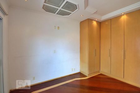 Casa para alugar com 191m², 3 quartos e 5 vagasQuarto Suíte