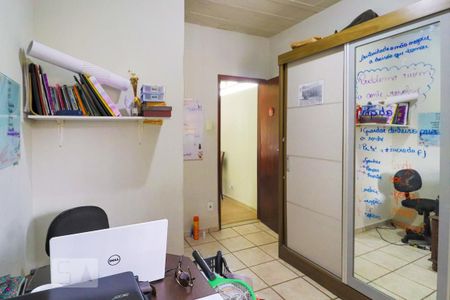 Casa à venda com 400m², 3 quartos e 6 vagasQuarto 1