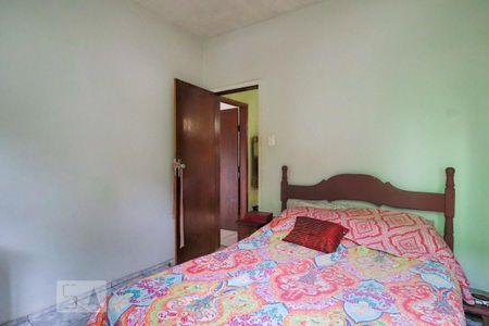 Casa à venda com 400m², 3 quartos e 6 vagasQuarto Suíte 2