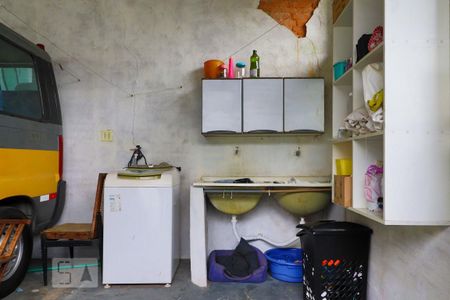 Casa à venda com 400m², 3 quartos e 6 vagasÁrea de Serviço