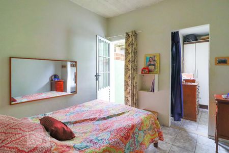 Casa à venda com 400m², 3 quartos e 6 vagasQuarto Suíte 2