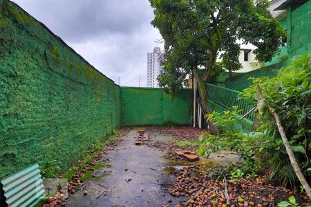 Casa à venda com 400m², 3 quartos e 6 vagasQuintal