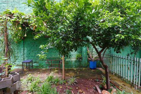 Casa à venda com 400m², 3 quartos e 6 vagasQuintal