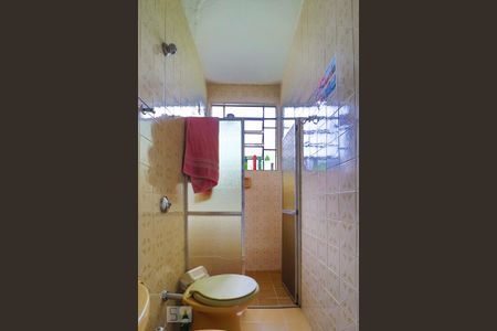 Casa à venda com 400m², 3 quartos e 6 vagasBanheiro Quarto Suíte 1