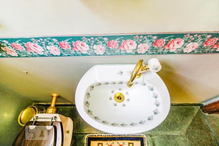 Casa à venda com 215m², 3 quartos e 4 vagasLavabo