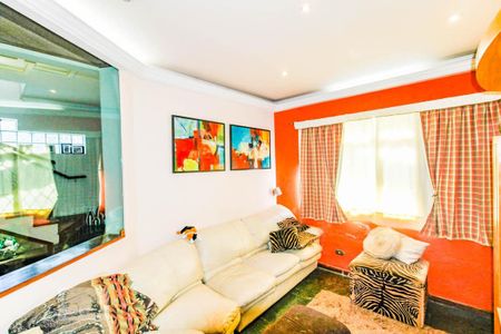 Sala de TV de casa para alugar com 3 quartos, 215m² em Vila Congonhas, São Paulo