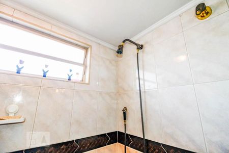 Casa à venda com 215m², 3 quartos e 4 vagasBanheiro Suíte