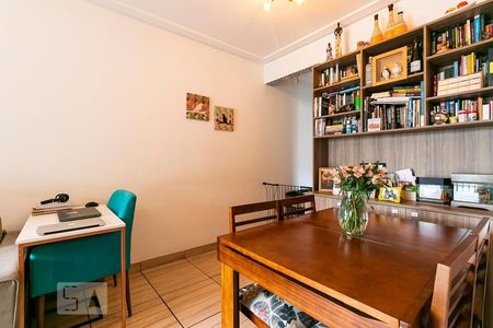 Apartamento à venda com 65m², 3 quartos e 1 vagaSala