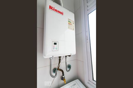 Apartamento à venda com 65m², 3 quartos e 1 vagaÁrea de Serviço - Aquecedor