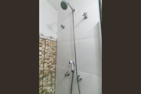 Apartamento à venda com 65m², 3 quartos e 1 vagaBanheiro 2 - Chuveiro