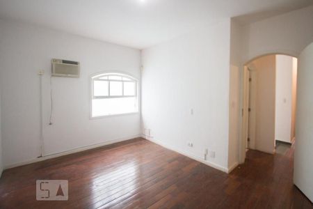 Suíte de casa para alugar com 3 quartos, 140m² em Brooklin, São Paulo
