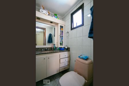 Apartamento à venda com 88m², 3 quartos e 2 vagasBanheiro da Suíte