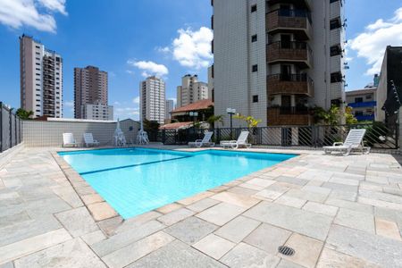 Apartamento à venda com 88m², 3 quartos e 2 vagasÁrea comum - Piscina