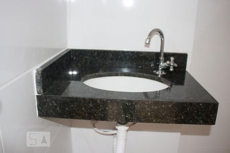 Apartamento para alugar com 40m², 2 quartos e sem vaga Apartamento para alugar com 40m², 2 quartos e sem vagaPia