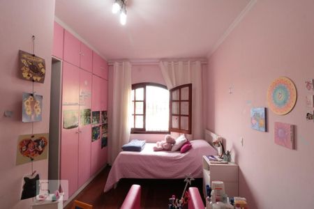 Casa à venda com 240m², 3 quartos e 2 vagasQuarto 2