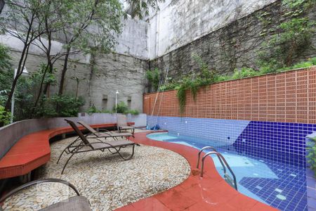 Apartamento para alugar com 42m², 1 quarto e 1 vagaPiscina