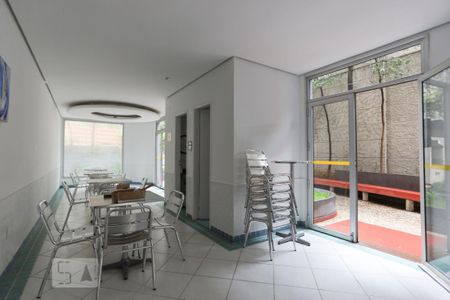 Apartamento para alugar com 42m², 1 quarto e 1 vagaSalão de Festas