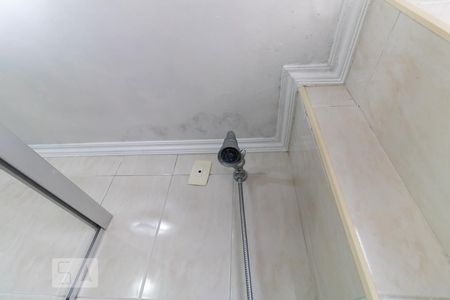 Apartamento à venda com 75m², 2 quartos e 1 vaga Apartamento à venda com 75m², 2 quartos e 1 vagaBanheiro