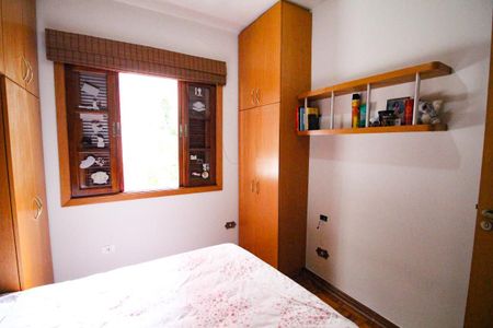 Casa à venda com 150m², 4 quartos e 2 vagasquarto 3