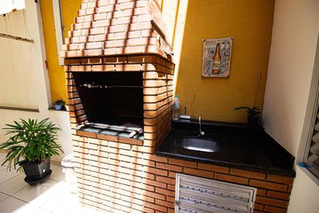 Casa de condomínio à venda com 187m², 3 quartos e 2 vagas Casa de condomínio à venda com 187m², 3 quartos e 2 vagasChurrasqueira