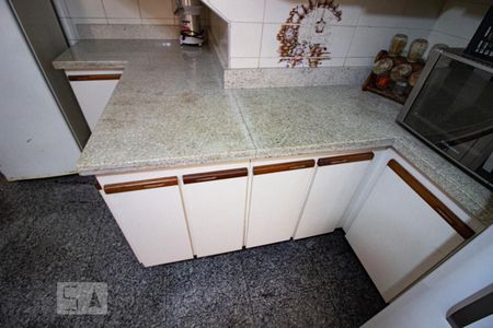 Casa de condomínio à venda com 187m², 3 quartos e 2 vagas Casa de condomínio à venda com 187m², 3 quartos e 2 vagasCozinha