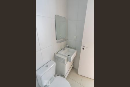 Apartamento para alugar com 45m², 2 quartos e 1 vaga Apartamento para alugar com 45m², 2 quartos e 1 vagaBanheiro