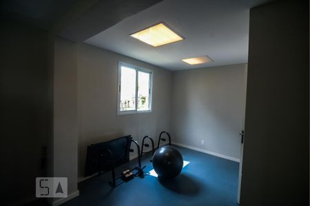 Apartamento para alugar com 45m², 2 quartos e 1 vaga Apartamento para alugar com 45m², 2 quartos e 1 vagaÁrea comum - Academia