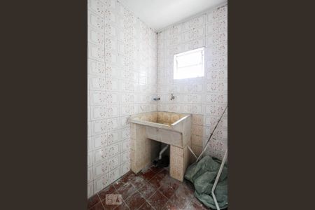 Casa para alugar com 40m², 1 quarto e sem vaga Casa para alugar com 40m², 1 quarto e sem vagaÁrea de serviço