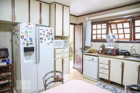 Casa à venda com 245m², 3 quartos e 4 vagasCozinha