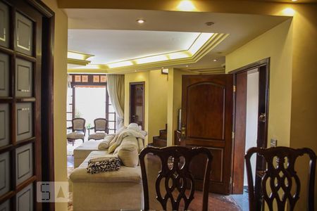 Sala de casa à venda com 3 quartos, 245m² em Cerâmica, São Caetano do Sul