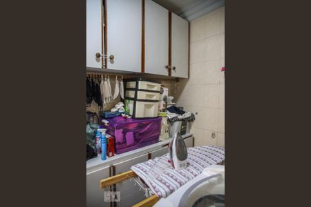 Casa à venda com 245m², 3 quartos e 4 vagasLavanderia