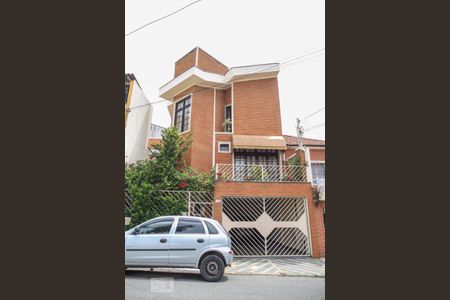 Casa à venda com 245m², 3 quartos e 4 vagasFachada