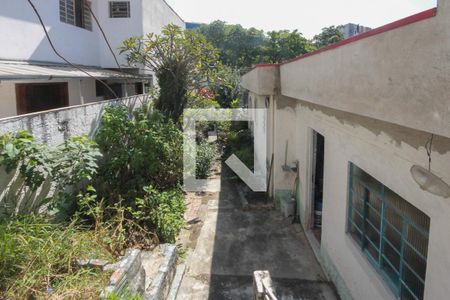 Casa à venda com 303m², 3 quartos e sem vagaCorredor externo