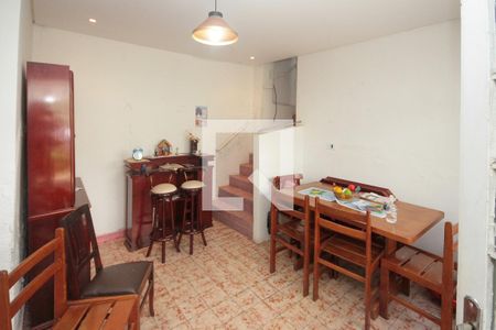 Casa à venda com 303m², 3 quartos e sem vagaÁrea de Serviço