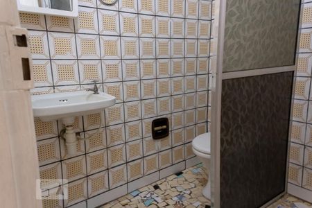 Casa para alugar com 70m², 1 quarto e sem vaga Casa para alugar com 70m², 1 quarto e sem vagaBanheiro