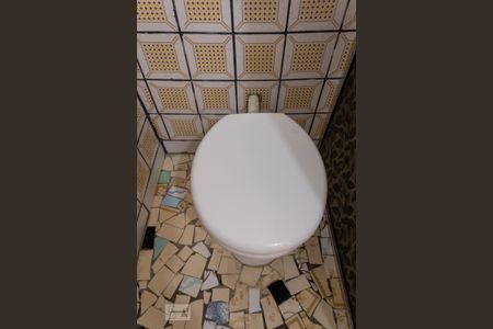 Casa para alugar com 70m², 1 quarto e sem vaga Casa para alugar com 70m², 1 quarto e sem vagaBanheiro