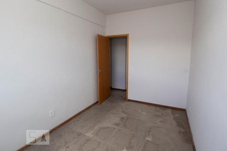 Quarto de apartamento para alugar com 2 quartos, 65m² em Vila Centenario, Duque de Caxias