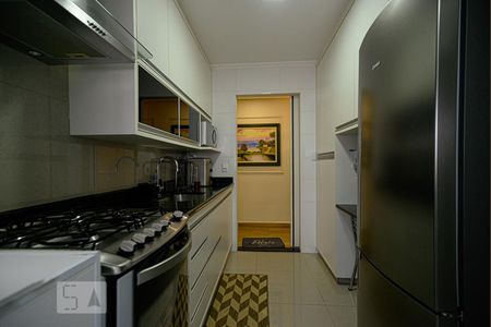 Apartamento à venda com 74m², 2 quartos e 1 vagaCozinha